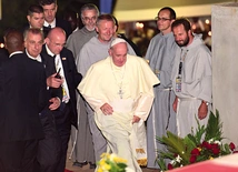 Z franciszkanami w sanktuarium Męczenników Ugandyjskich w Munyonyo, Uganda