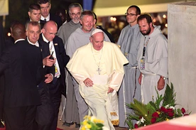 Z franciszkanami w sanktuarium Męczenników Ugandyjskich w Munyonyo, Uganda