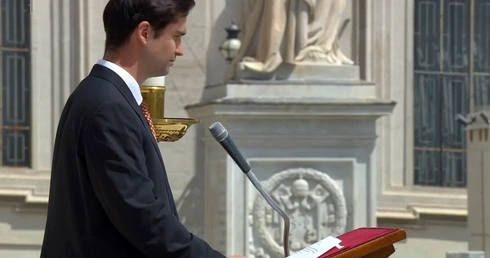To on przeczytał jedyne słowa po polsku, które padły podczas Mszy inaugurującej pontyfikat Leona XIV