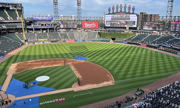 Chicago uczci wybór rodaka na papieża Mszą Świętą na stadionie baseballowym
