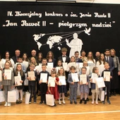 Święty Janie Pawle II, prowadź nas w lepsze jutro