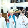  Po Mszy św. odbyła się procesja fatimska.