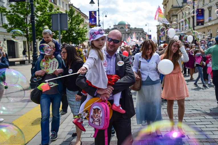 Co Kościół robi dla kobiet w ciąży i dla rodzin? Teraz możesz się przekonać