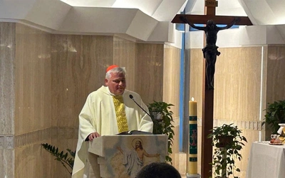"Papież Franciszek rozwiązywał wiele problemów przed Najświętszym Sakramentem, który był dla niego jak słońce – nabierał koloru Boga"