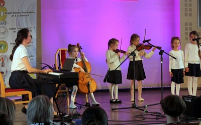 Ponad 270 utalentowanych muzycznie uczniów