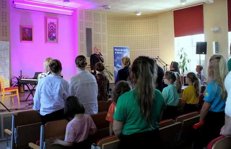 XVII Wojewódzki Konkurs Piosenki Religijnej 