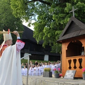 Skrzyszów cieszy się z dwóch odzyskanych skarbów