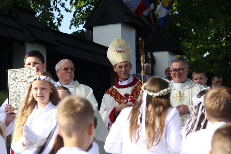 Skrzyszów cieszy się z dwóch odzyskanych skarbów