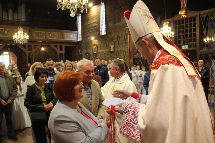 Skrzyszów cieszy się z dwóch odzyskanych skarbów