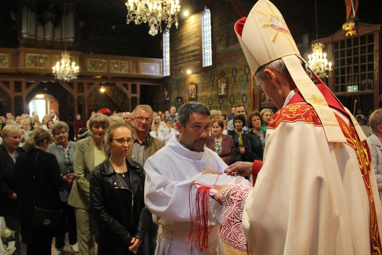 Skrzyszów. Poświęcenie odnowionej kapliczki i reaktywacja ASHNSPJ