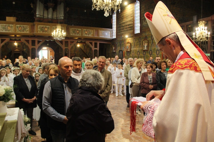 Skrzyszów. Poświęcenie odnowionej kapliczki i reaktywacja ASHNSPJ