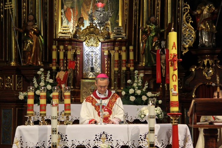 Skrzyszów. Poświęcenie odnowionej kapliczki i reaktywacja ASHNSPJ