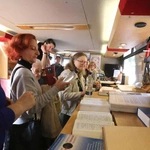 Pismo Święte w bibliobusie
