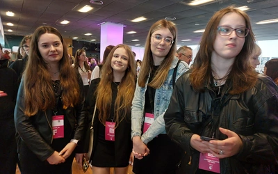 Sukces uczennic LO im. St. Staszica