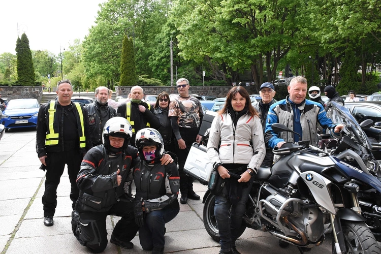Pielgrzymka motocyklistów do Gniezna