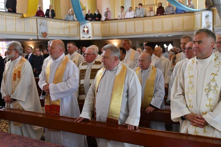 40-lecia kapłaństwa bp. Krzysztofa Białasika