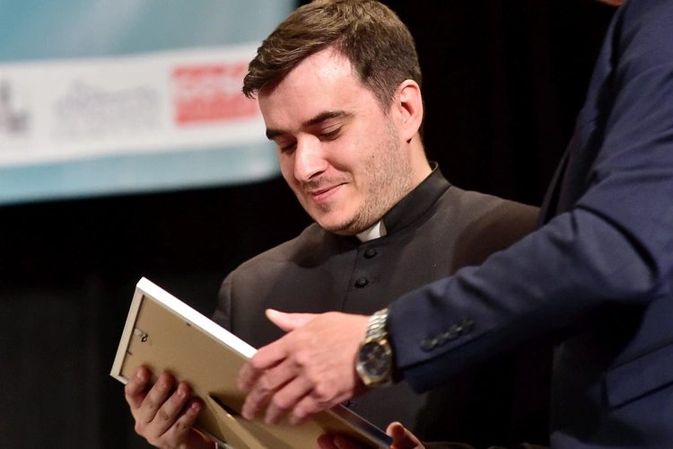 Nidzica. I Powiatowy Festiwal Piosenki Religijnej