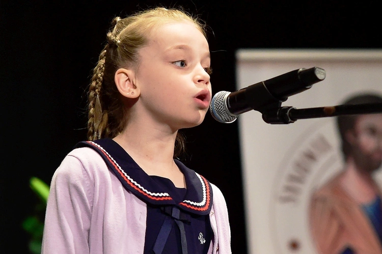 Nidzica. I Powiatowy Festiwal Piosenki Religijnej