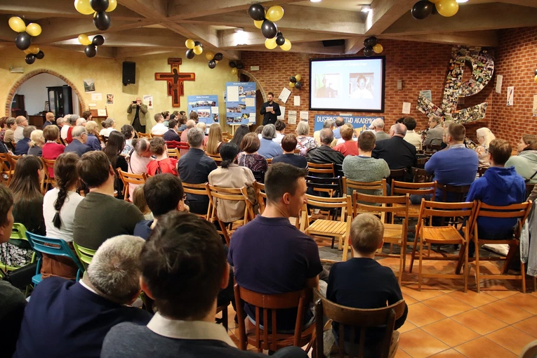 60-lecie duszpasterstwa akademickiego Most przy Moście Grunwaldzkim we Wrocławiu