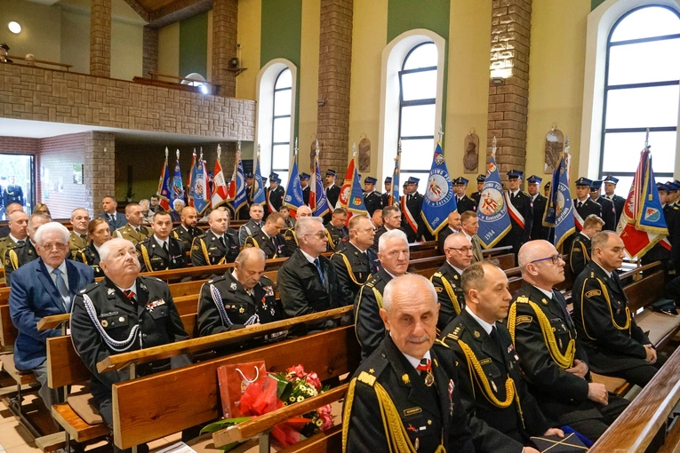 W podziękowaniu za trud służby 