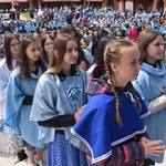 Pielgrzymka DSM do Szczepanowa - błogosławieństwo przewodniczek