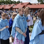 Pielgrzymka DSM do Szczepanowa - błogosławieństwo przewodniczek