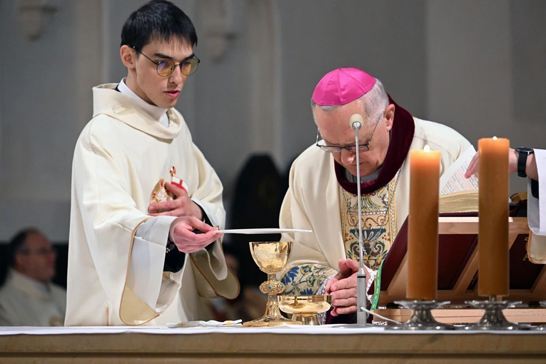 Święcenia diakonatu