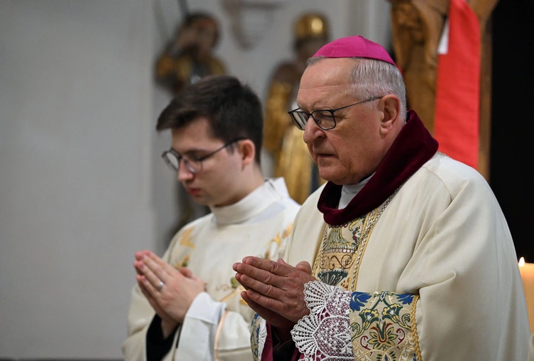 Święcenia diakonatu