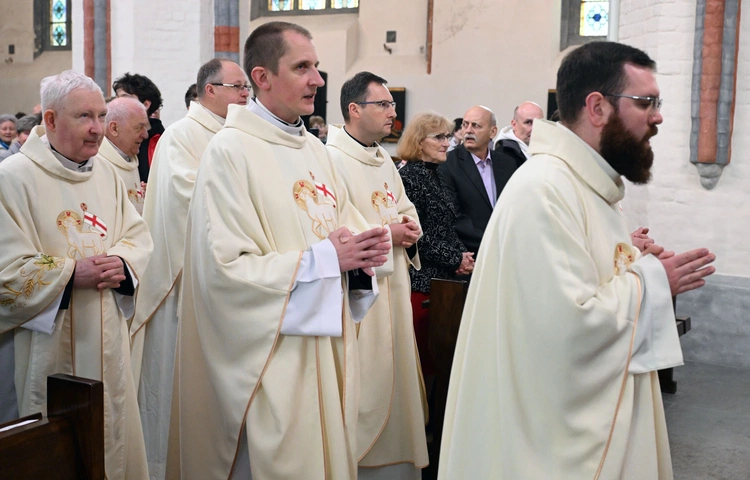 Święcenia diakonatu
