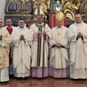 Grono prezbiterów diecezji powiększyło się o dwóch kapłanów, którzy w gotowości czekają na zadania i ludzi, z którymi mają budować Kościół łowicki.