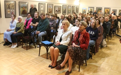 Finał odbył się w Resursie Obywatelskiej. Tam też można oglądać pokonkursowe prace.