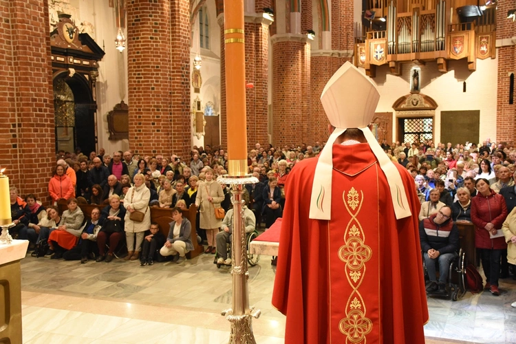 Eucharystia w katedrze gnieźnieńskiej