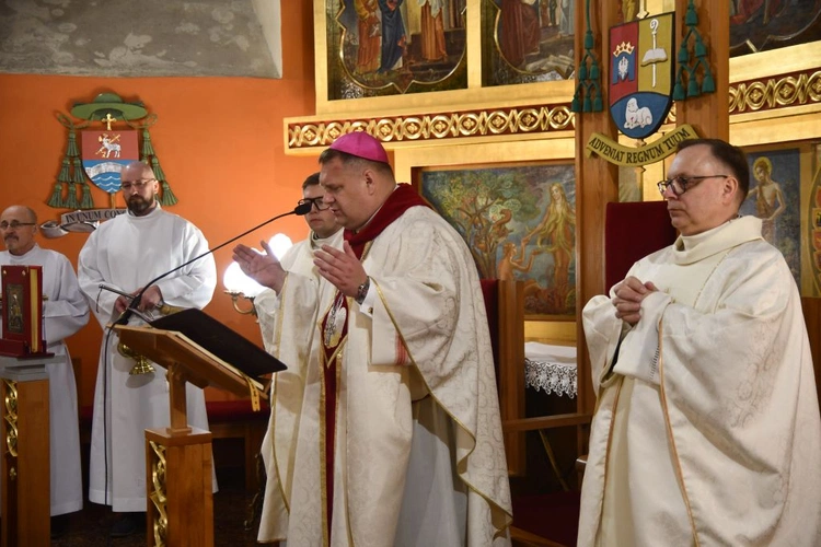 Błogosławieństwo absolwentów Studium Liturgicznego w Zielonej Górze