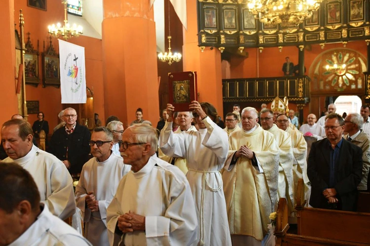 Błogosławieństwo absolwentów Studium Liturgicznego w Zielonej Górze