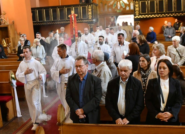 Błogosławieństwo absolwentów Studium Liturgicznego w Zielonej Górze