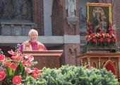 Bp Szkudło do mężczyzn: Rodzinność to nie przeżytek, ale życiodajne źródło wartości