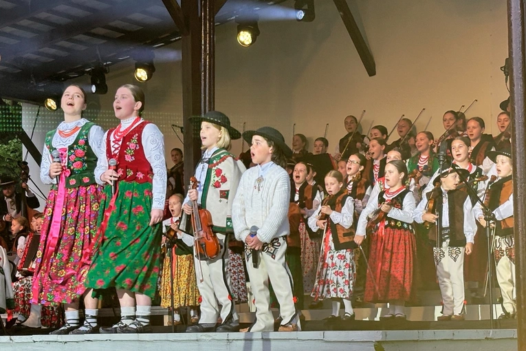 Gietrzwałd - VI Góralska Majówka