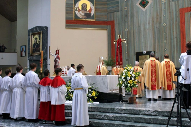 Święcenia diakonatu u kamilianów 