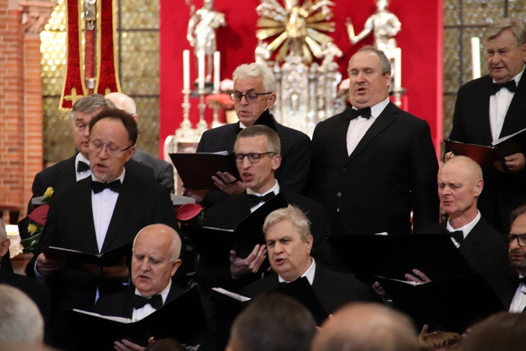 Koncert w katedrze wrocławskiej "Niech zabrzmią głosy kochających serc"