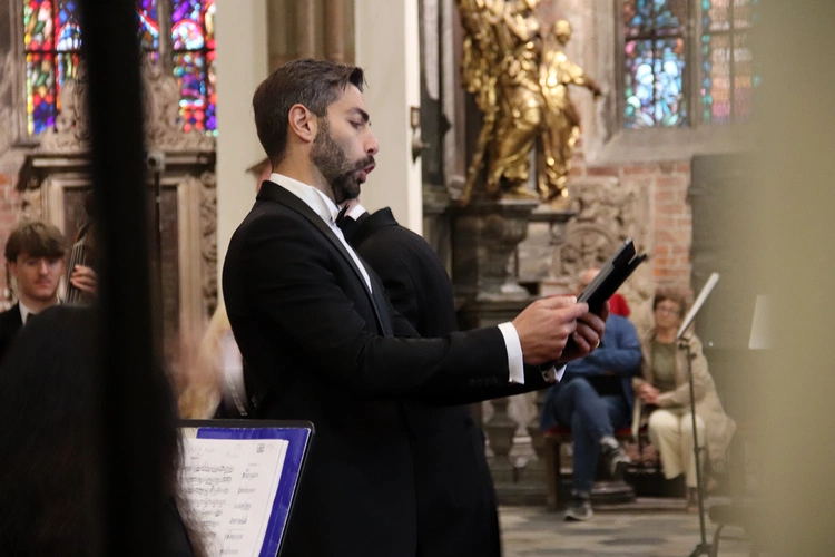 Koncert w katedrze wrocławskiej "Niech zabrzmią głosy kochających serc"
