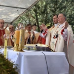 Wmurowanie kamienia węgielnego w Ochotnicy Dolnej