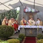 Wmurowanie kamienia węgielnego w Ochotnicy Dolnej