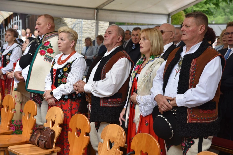 Wmurowanie kamienia węgielnego w Ochotnicy Dolnej