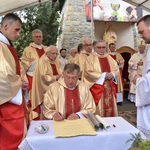 Wmurowanie kamienia węgielnego w Ochotnicy Dolnej