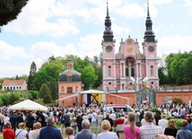 Tu się przemieniają ludzkie serca