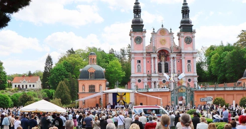 Tu się przemieniają ludzkie serca