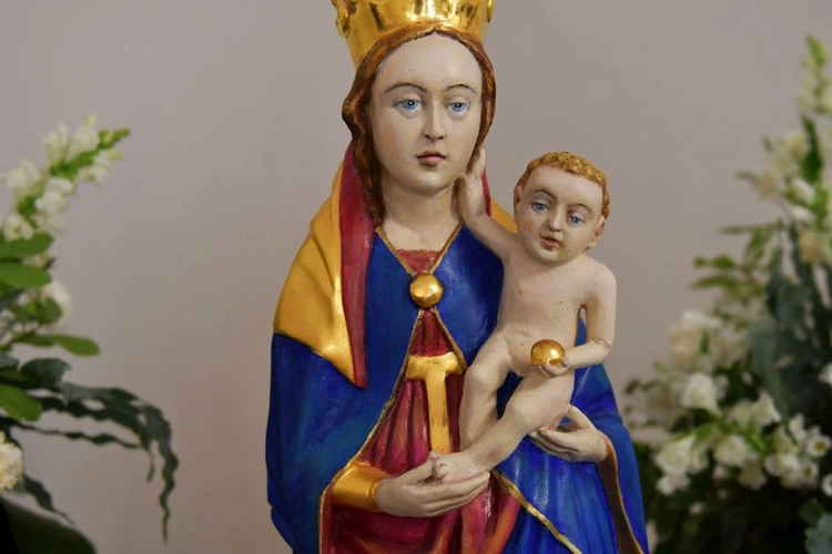 Powrót Madonny do katedry