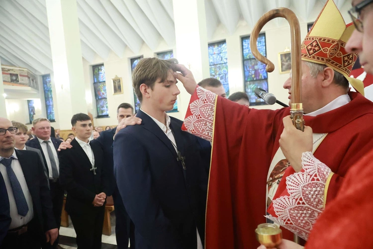 Bierzmowanie u Jana Nepomucena w Bochni
