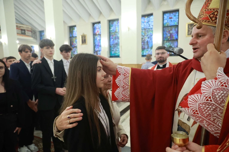 Bierzmowanie u Jana Nepomucena w Bochni