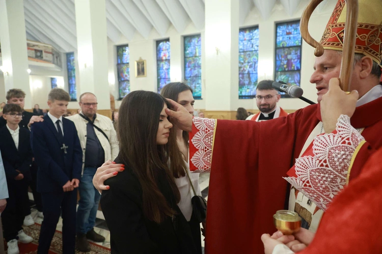 Bierzmowanie u Jana Nepomucena w Bochni